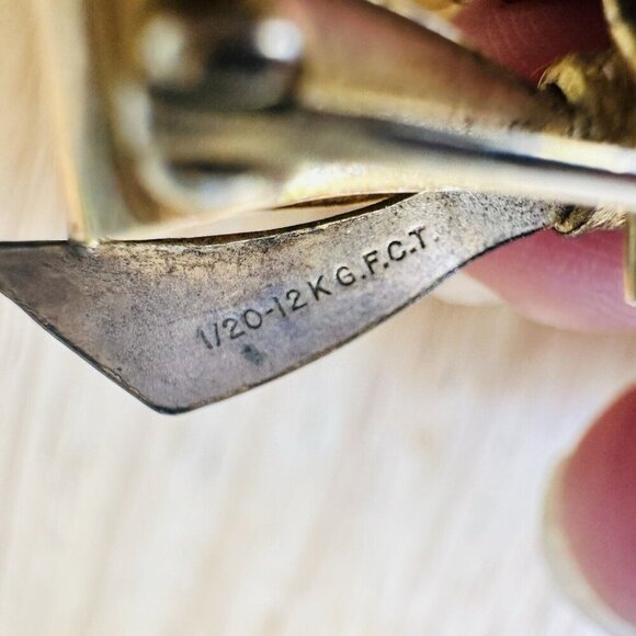 VTG Articulated Turtle Brooch Pendant Rhinestone Eyes 12KT Gold Filled Bow 2" - Picture 5 of 6